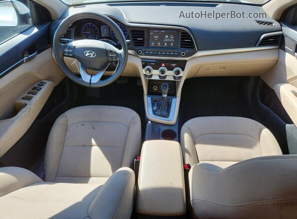 5NPD84LF1KH485692 2019 HYUNDAI ELANTRA White Dashboard view