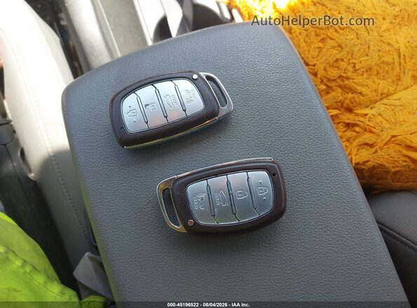 5NPD84LF1LH619828 2020 HYUNDAI ELANTRA Red Widok deski rozdzielczej