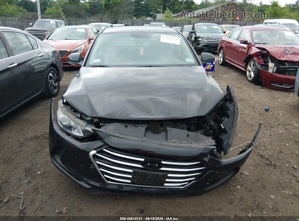5NPD84LF2HH002977 2017 HYUNDAI ELANTRA Black Widok deski rozdzielczej