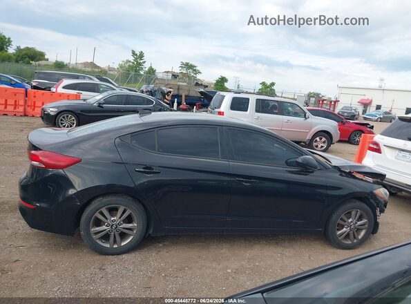 5NPD84LF2HH004437 2017 HYUNDAI ELANTRA Черный Вид задней части салона