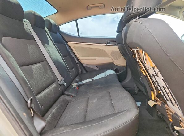 5NPD84LF2HH016300 2017 HYUNDAI ELANTRA Зеленый Вид задних сидений