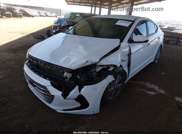 5NPD84LF2HH020055 2017 HYUNDAI ELANTRA White Przód lewy