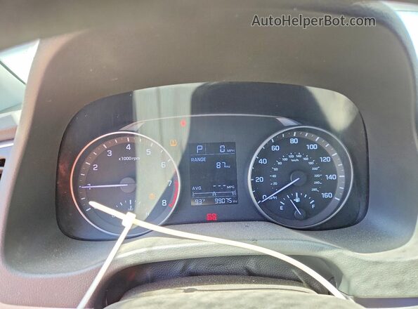 5NPD84LF2HH024140 2017 HYUNDAI ELANTRA Серебряный Вид щитка приборов