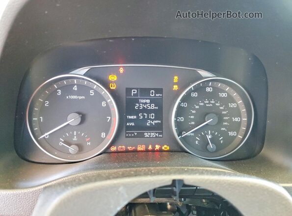 5NPD84LF2HH083561 2017 HYUNDAI ELANTRA Серебряный Вид щитка приборов