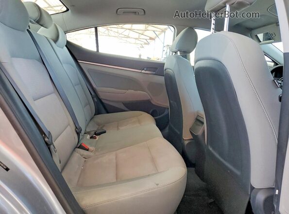 5NPD84LF2HH083561 2017 HYUNDAI ELANTRA Серебряный Вид задних сидений