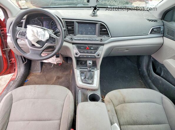 5NPD84LF2HH117014 2017 HYUNDAI ELANTRA Red Vista del salpicadero