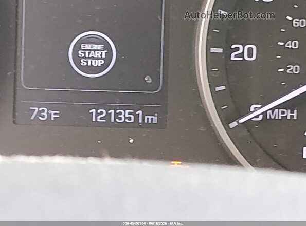 5NPD84LF2HH182512 2017 HYUNDAI ELANTRA White 