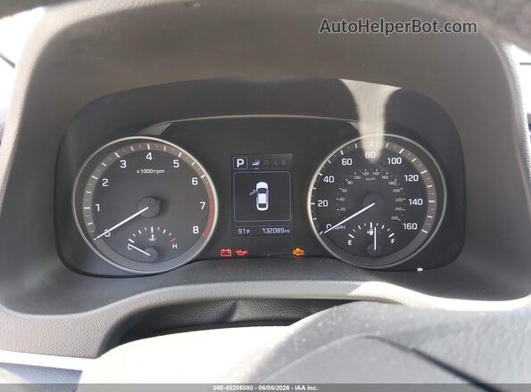 5NPD84LF2JH237949 2018 HYUNDAI ELANTRA White Հետևի նստատեղերի տեսք