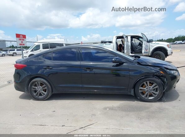 5NPD84LF2JH271986 2018 HYUNDAI ELANTRA Black Vista interior trasera