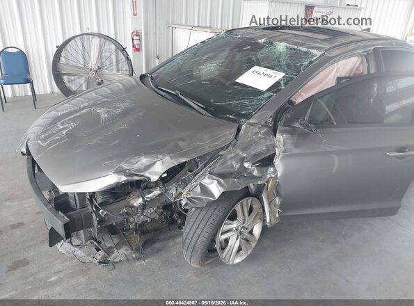 5NPD84LF2KH416607 2019 HYUNDAI ELANTRA Gray Front view