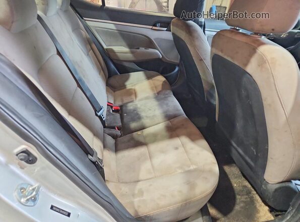 5NPD84LF2KH418535 2019 HYUNDAI ELANTRA Silver 