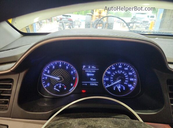 5NPD84LF2KH418535 2019 HYUNDAI ELANTRA Silver 