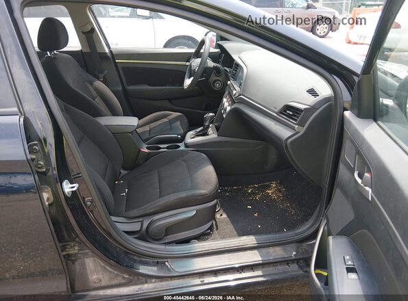 5NPD84LF2KH443323 2019 HYUNDAI ELANTRA Black Front interior view