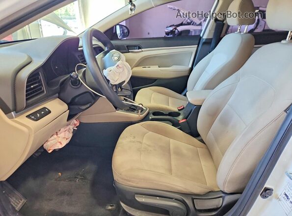 5NPD84LF2KH446643 2019 HYUNDAI ELANTRA White Սալոնի դիմացի տեսք