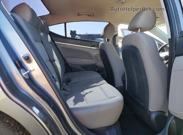 5NPD84LF2LH502372 2020 HYUNDAI ELANTRA Gray Rear seats view