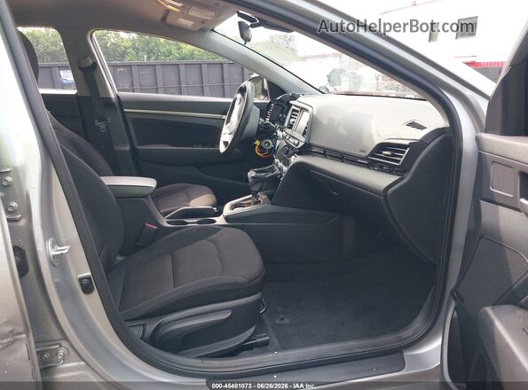 5NPD84LF2LH582952 2020 HYUNDAI ELANTRA Silver Vista interior delantera