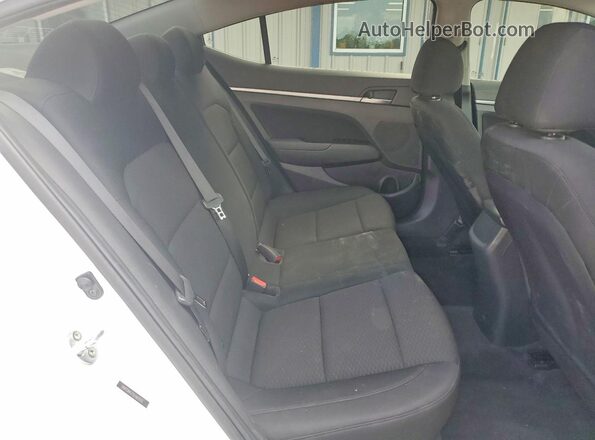 5NPD84LF2LH631535 2020 HYUNDAI ELANTRA White Widok tylnych siedzeń