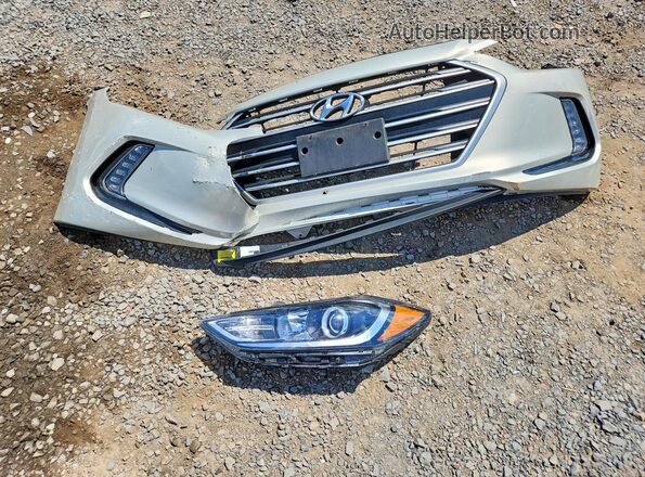 5NPD84LF3HH107138 2017 HYUNDAI ELANTRA Gray ძრავის განყოფილების ხედი