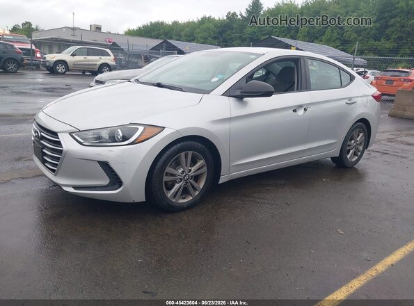 5NPD84LF3HH120648 2017 HYUNDAI ELANTRA Silver Przód lewy