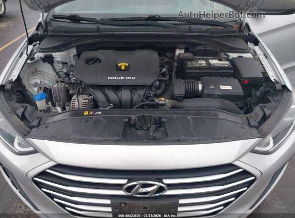 5NPD84LF3HH120648 2017 HYUNDAI ELANTRA Silver Widok z tyłu