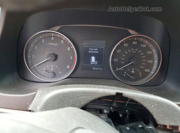 5NPD84LF3HH151169 2017 HYUNDAI ELANTRA White Սարքավորումների վահանակի տեսք
