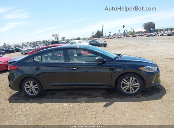 5NPD84LF3HH167940 2017 HYUNDAI ELANTRA Black Вид задньої частини салону