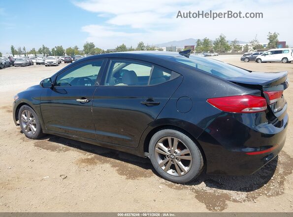 5NPD84LF3HH167940 2017 HYUNDAI ELANTRA Black Панорамний вид салону 360°