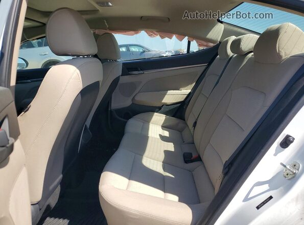 5NPD84LF3HH182017 2017 HYUNDAI ELANTRA White Widok tylnych siedzeń