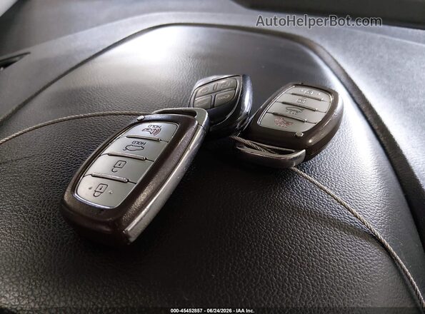 5NPD84LF3HH186181 2017 HYUNDAI ELANTRA Белый Вид панели приборов