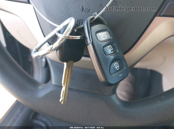 5NPD84LF3HH189291 2017 HYUNDAI ELANTRA Черный Вид панели приборов