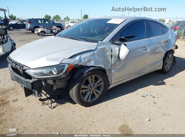 5NPD84LF3JH223896 2018 HYUNDAI ELANTRA Silver Vista tres cuartos delantera izquierda