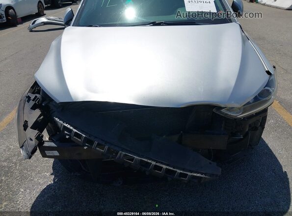 5NPD84LF3JH231870 2018 HYUNDAI ELANTRA Silver Դիմացի տեսք