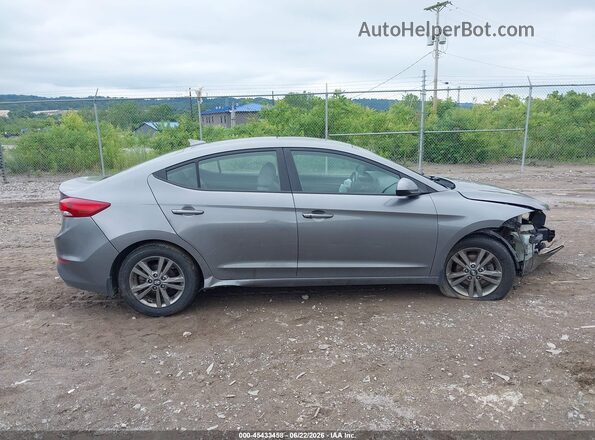 5NPD84LF3JH335968 2018 HYUNDAI ELANTRA Gray Вид задньої частини салону