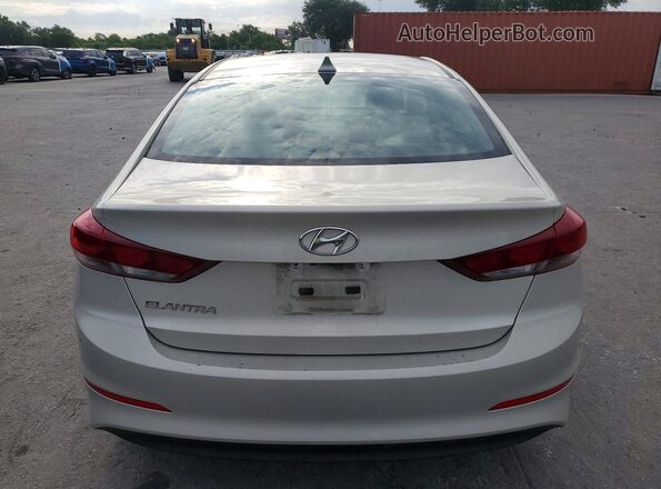 5NPD84LF3JH375175 2018 HYUNDAI ELANTRA Cream Widok z tyłu