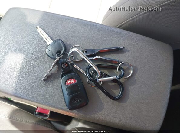 5NPD84LF3KH440706 2019 HYUNDAI ELANTRA Blue Вид панелі приладів