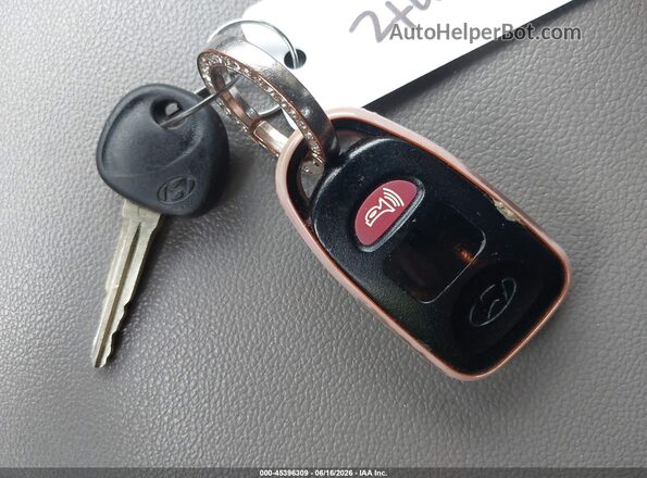 5NPD84LF3LH623959 2020 HYUNDAI ELANTRA Black წინა პანელის ხედი