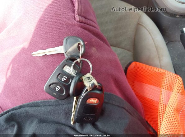 5NPD84LF4HH009199 2017 HYUNDAI ELANTRA Silver Առջևի վահանակի տեսք