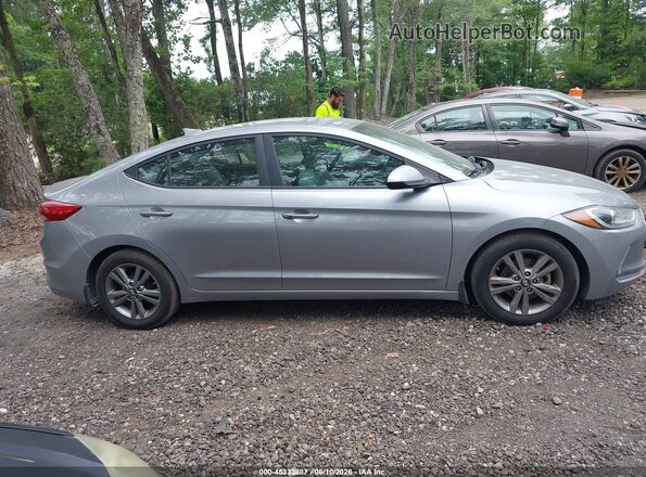 5NPD84LF4HH057740 2017 HYUNDAI ELANTRA Gray უკანა სალონის ხედი