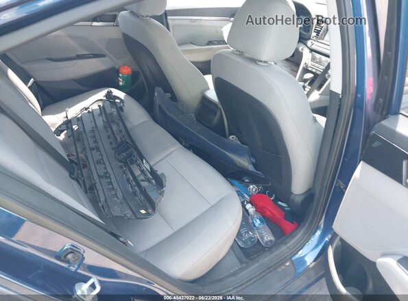 5NPD84LF4HH098613 2017 HYUNDAI ELANTRA Blue Vista de la etiqueta del VIN