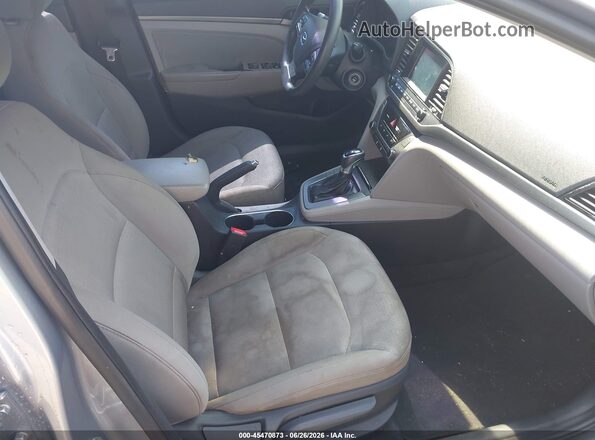 5NPD84LF4HH150256 2017 HYUNDAI ELANTRA Gray Սալոնի դիմացի տեսք