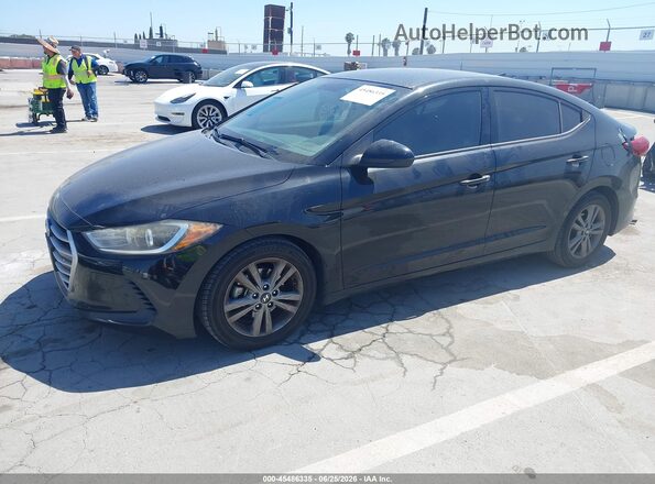 5NPD84LF4JH214821 2018 HYUNDAI ELANTRA Black Передня ліва чверть