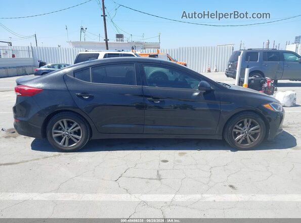 5NPD84LF4JH214821 2018 HYUNDAI ELANTRA Black Вид задньої частини салону