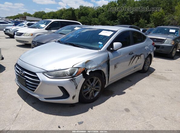 5NPD84LF4JH223230 2018 HYUNDAI ELANTRA Серебряный Передняя левая четверть