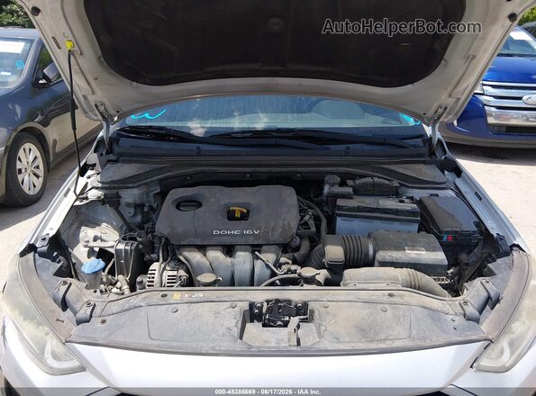 5NPD84LF4JH223230 2018 HYUNDAI ELANTRA Серебряный Вид сзади