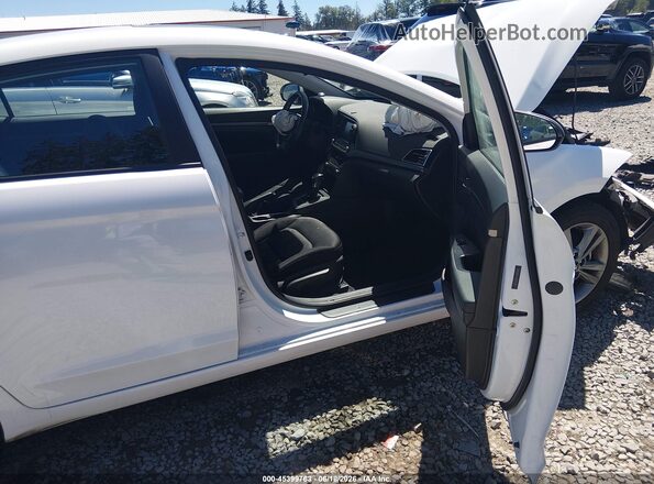 5NPD84LF4JH242358 2018 HYUNDAI ELANTRA White Vista interior delantera