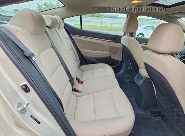5NPD84LF4JH276462 2018 HYUNDAI ELANTRA Beige 