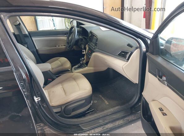 5NPD84LF4JH294024 2018 HYUNDAI ELANTRA Black Vista interior delantera