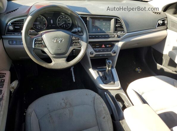 5NPD84LF4JH300520 2018 HYUNDAI ELANTRA Gray Dashboard view