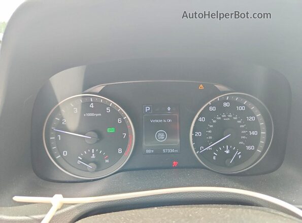 5NPD84LF4JH345361 2018 HYUNDAI ELANTRA Black Սարքավորումների վահանակի տեսք