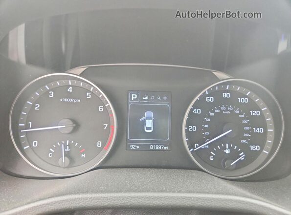 5NPD84LF4JH364086 2018 HYUNDAI ELANTRA White ხელსაწყოთა პანელის ხედი